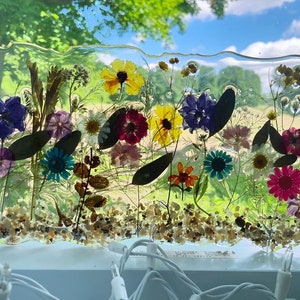 Resin Window Garden with Dried Flowers, Shells & Rocks