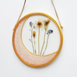 Pressed Flower Moon Wall Hanging: Resin Art, Boho Suncatcher